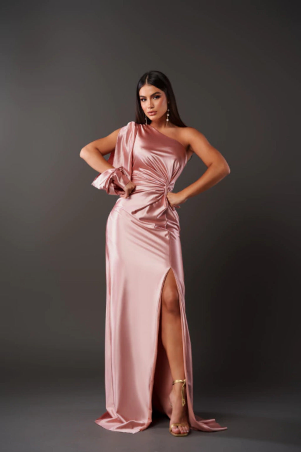 Anna™ | Robe Élégante Silhouette